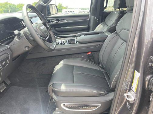 2024 Jeep Grand Wagoneer L Series II 4x4