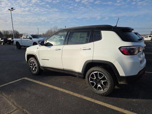 2026 Jeep Compass Trailhawk