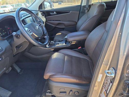 2019 Kia Sorento SX