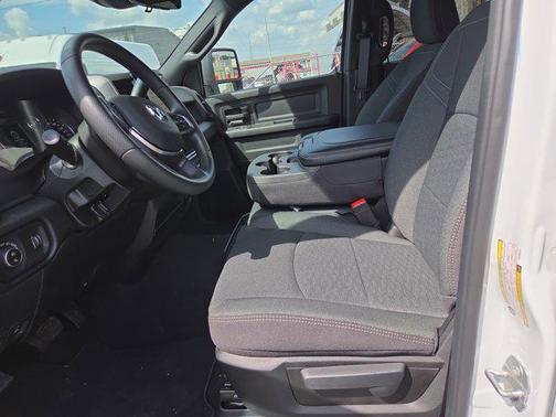 BRIGHT WHITE CLEAR 2026 RAM 3500 Tradesman Crew Cab 4x4 8' Box