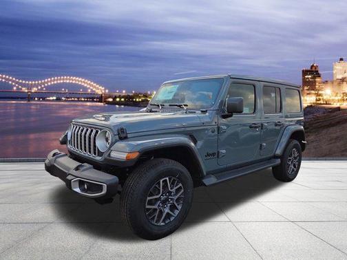 2026 Jeep Wrangler 4-Door Sahara 4x4