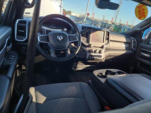 2024 RAM 2500 Big Horn Crew Cab 4x4 8' Box