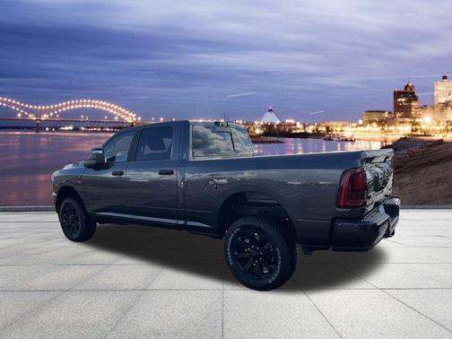 2025 RAM 2500 Big Horn Crew Cab 4x4 6'4' Box