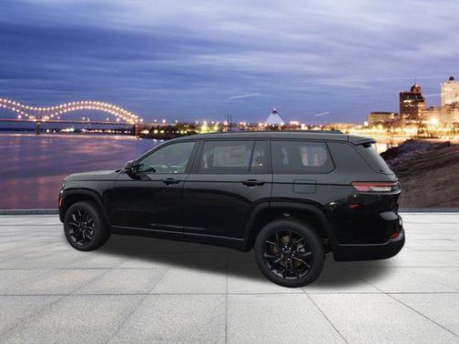 Diamond Black Crystal Pearlcoat 2025 Jeep Grand Cherokee L Limited