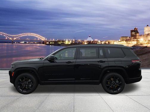 Diamond Black Crystal Pearlcoat 2025 Jeep Grand Cherokee L Limited