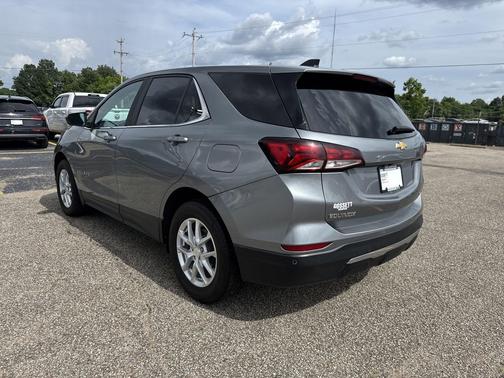 Sterling Gray Metallic 2023 Chevrolet Equinox 1LT