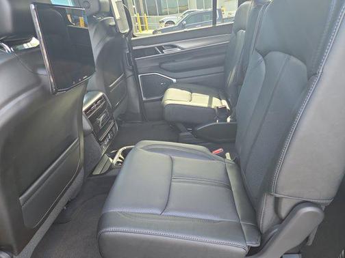 2026 Jeep Grand Wagoneer Limited Altitude 4x4