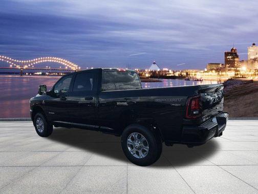 2025 RAM 2500 Big Horn Crew Cab 4x4 6'4' Box