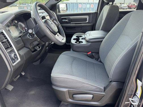 2022 RAM 1500 Classic Warlock Quad Cab 4x4 6'4' Box