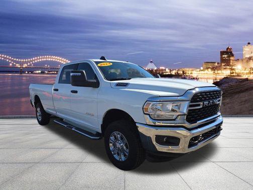 2024 RAM 2500 Big Horn Crew Cab 4x4 8' Box