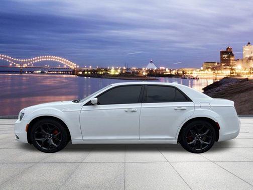 2023 Chrysler 300 S