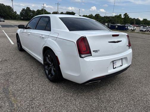 2023 Chrysler 300 S
