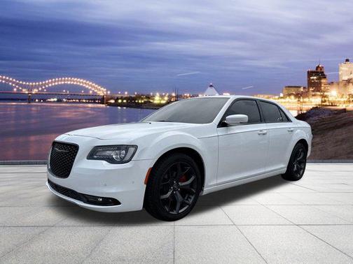 2023 Chrysler 300 S