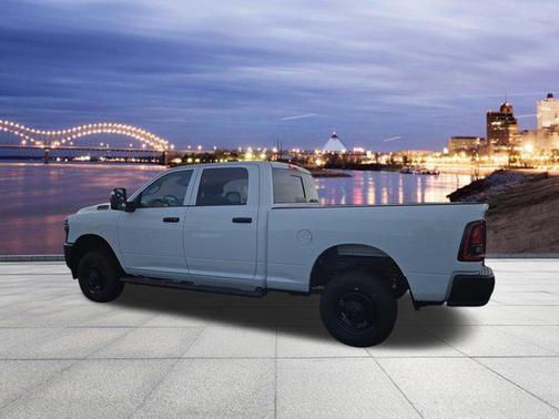 2026 RAM 2500 Tradesman Crew Cab 4x4 6'4' Box