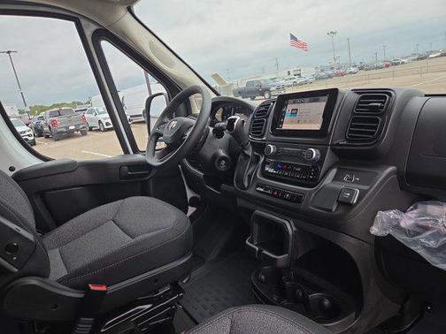 2025 RAM ProMaster 2500 Tradesman