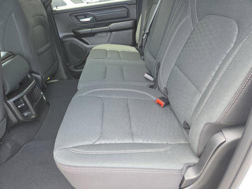 Bright White Clearcoat 2026 RAM 1500 Tradesman