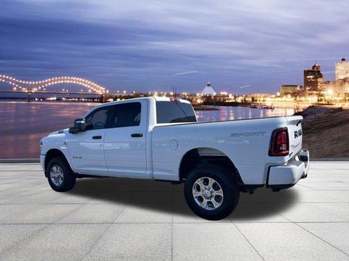 2025 RAM 2500 Big Horn Crew Cab 4x4 6'4' Box