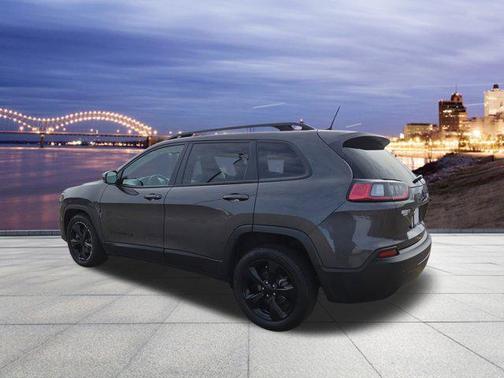 2021 Jeep Cherokee Altitude