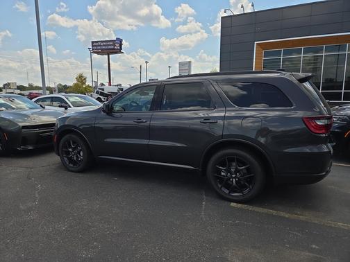 Vapor Gray 2026 Dodge Durango GT AWD HEMI V8