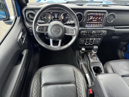 Hydro Blue Pearlcoat 2022 Jeep Wrangler Unlimited 4xe Sahara High Altitude