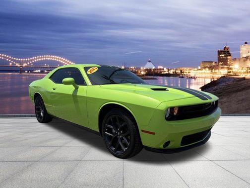 Sublime Metallic Clearcoat 2023 Dodge Challenger SXT