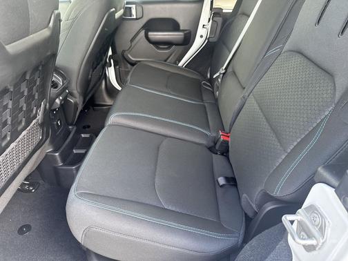 Bright White Clearcoat 2021 Jeep Wrangler Unlimited 4xe Rubicon