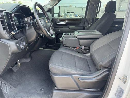 2024 Chevrolet Silverado 2500 LT