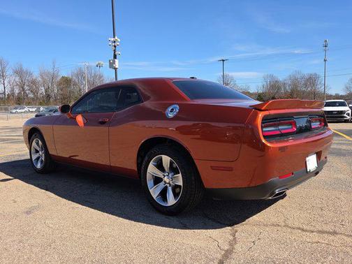 2021 Dodge Challenger SXT