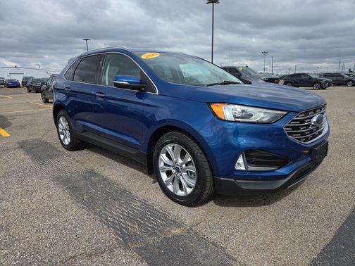 2020 Ford Edge Titanium