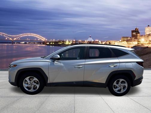 Shimmering Silver 2024 Hyundai TUCSON SEL