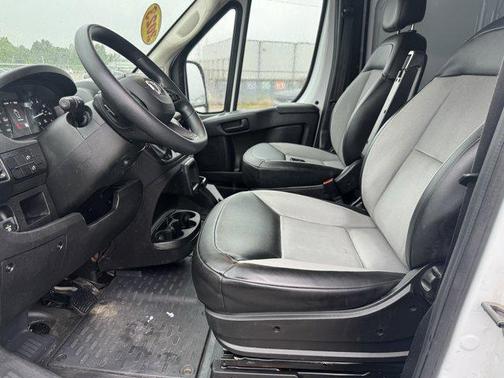 Bright White Clearcoat 2023 RAM ProMaster 2500 High Roof