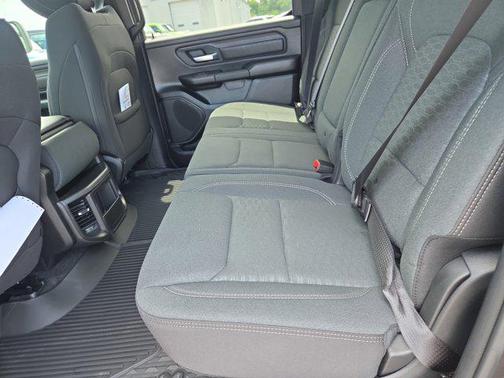 Granite Crystal Metallic Clearcoat 2026 RAM 1500 Warlock Crew Cab 4x4 5'7' Box