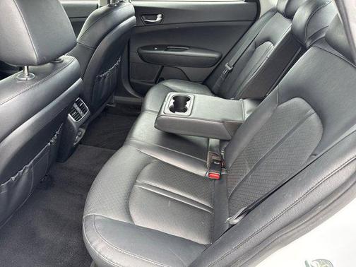 2020 Kia Optima EX