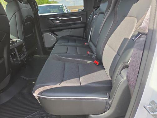 Bright White Clearcoat 2026 RAM 1500 Laramie