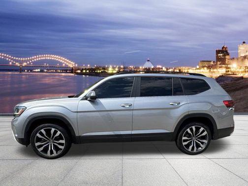 2022 Volkswagen Atlas 3.6L SE w/Technology