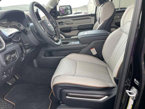 2025 RAM 1500 ST