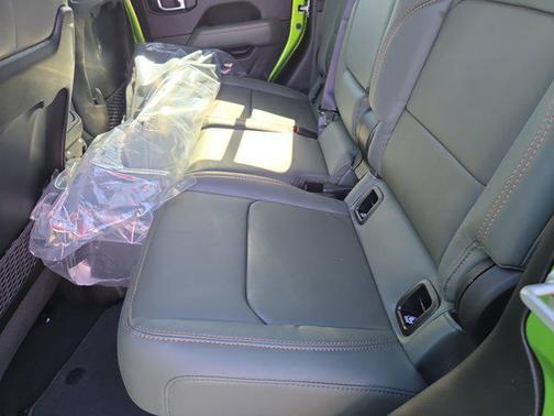 2026 Jeep Gladiator Mojave 4x4