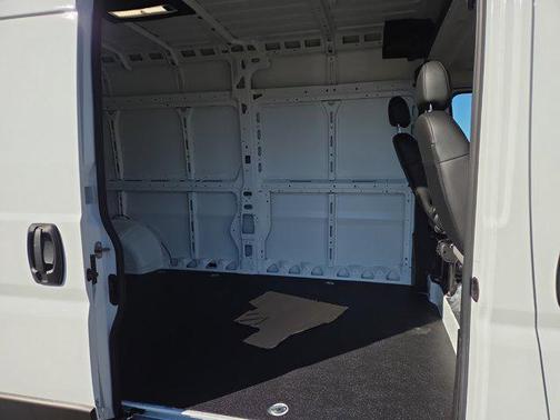 2026 RAM ProMaster 2500 Tradesman