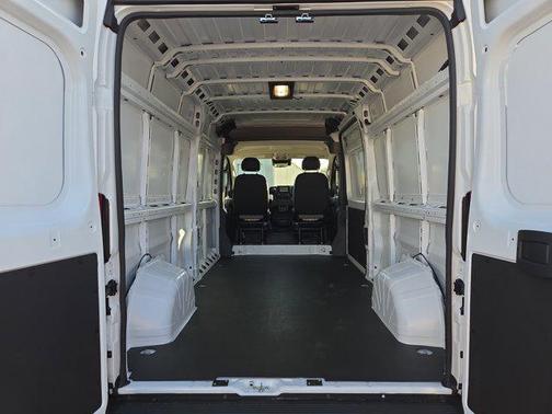 2026 RAM ProMaster 2500 Tradesman
