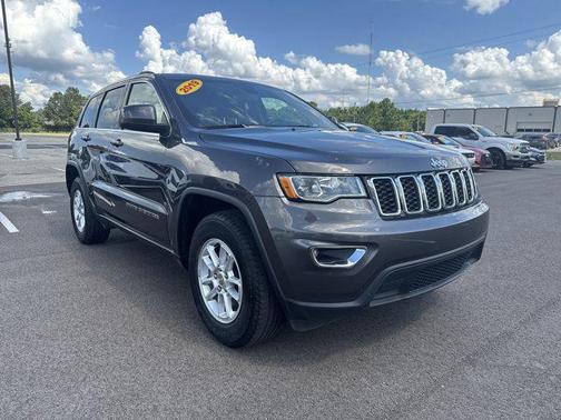 2019 Jeep Grand Cherokee Laredo