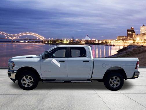 Bright White Clearcoat 2024 RAM 2500 Big Horn Crew Cab 4x4 6'4' Box