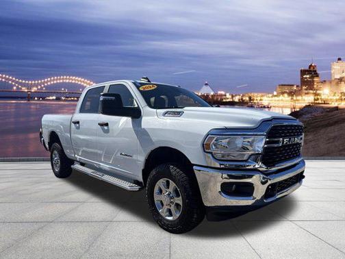 Bright White Clearcoat 2024 RAM 2500 Big Horn Crew Cab 4x4 6'4' Box