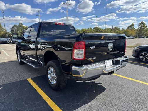 2024 RAM 2500 Big Horn Crew Cab 4x4 6'4' Box