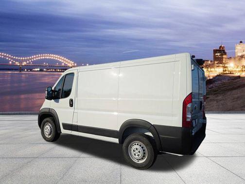 2026 RAM ProMaster 1500 Low Roof