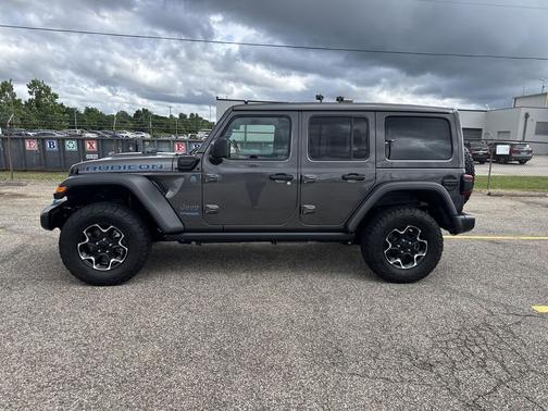 Granite Crystal Metallic Clearcoat 2022 Jeep Wrangler Unlimited 4xe Rubicon