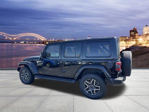 2025 Jeep Wrangler 4-Door Sahara 4x4