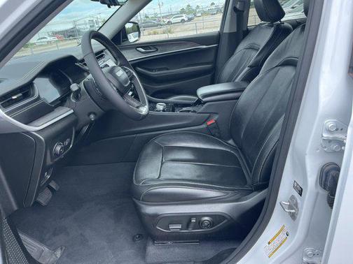 2023 Jeep Grand Cherokee Limited X