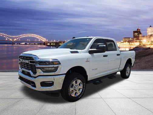 Bright White Clearcoat 2025 RAM 2500 Big Horn Crew Cab 4x4 6'4' Box