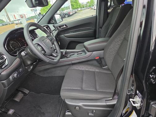 DB Black Clearcoat 2026 Dodge Durango GT