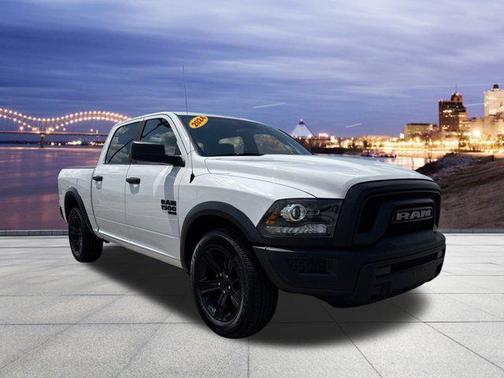 2024 RAM 1500 Classic Warlock Crew Cab 4x2 5'7' Box
